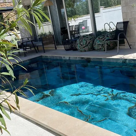 Villa Dimargo